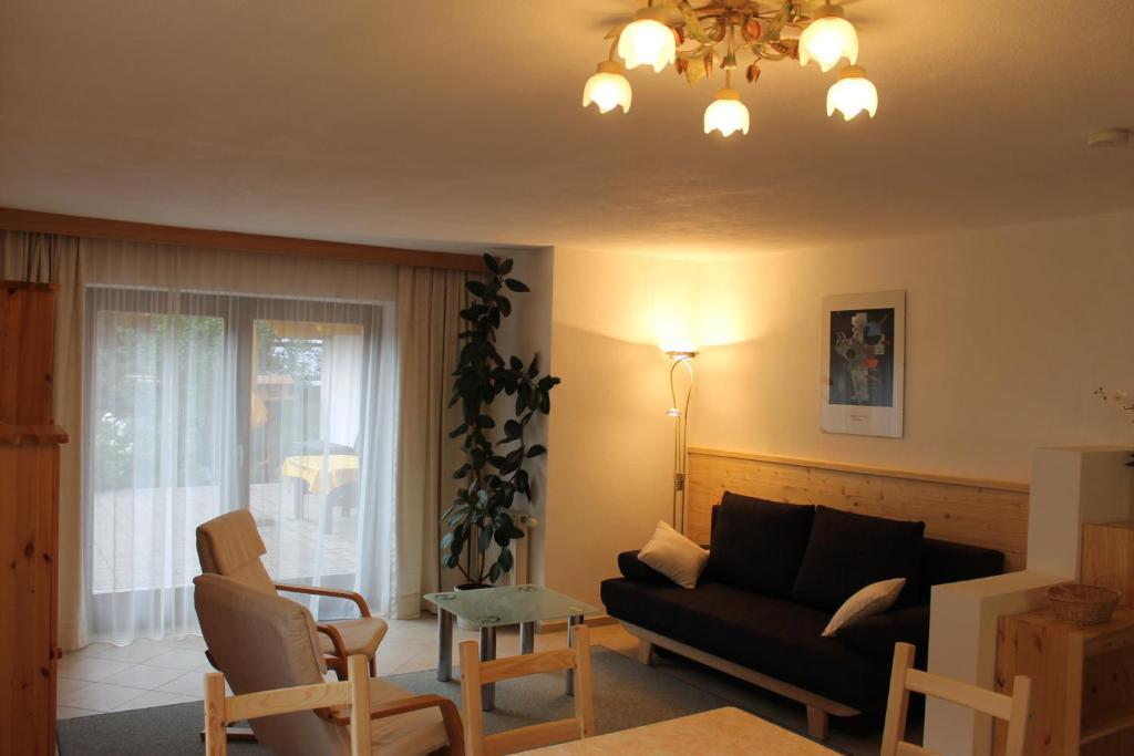 Appartement Barbara Sankt Johann in Tirol Pokoj fotografie